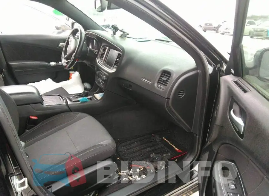 2C3CDXHGXGH150350 Photo# 5