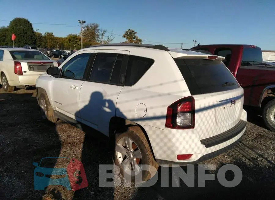 1C4NJCBA1GD641672 Photo# 3