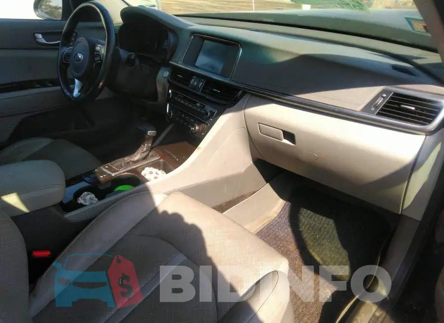 5XXGU4L35JG230892 Photo# 5