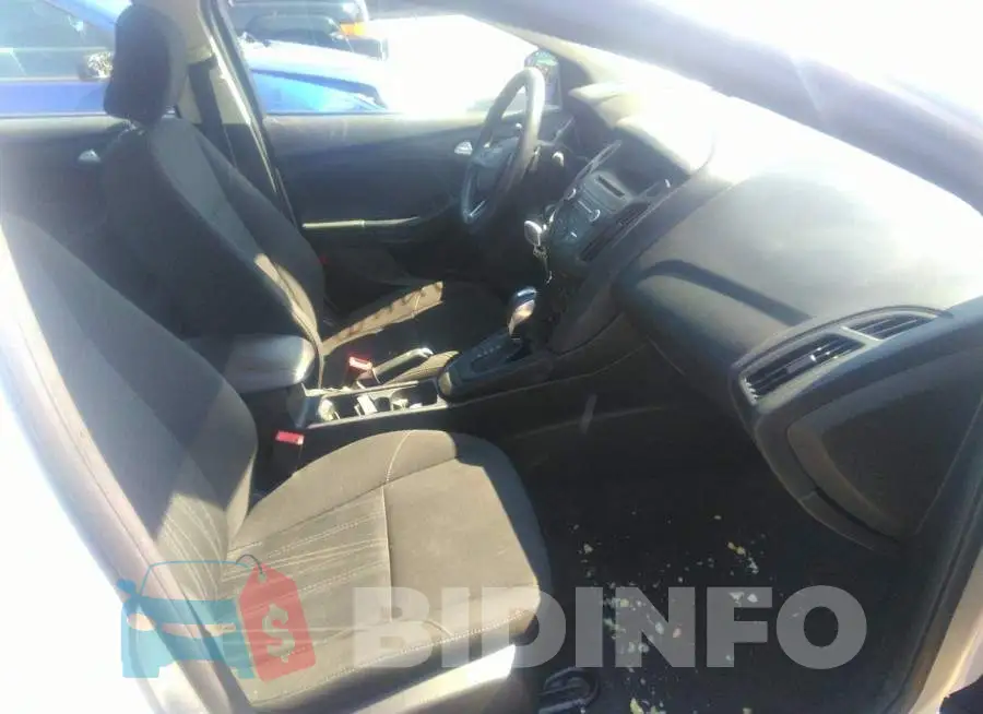 1FADP3F27FL260349 Photo# 5