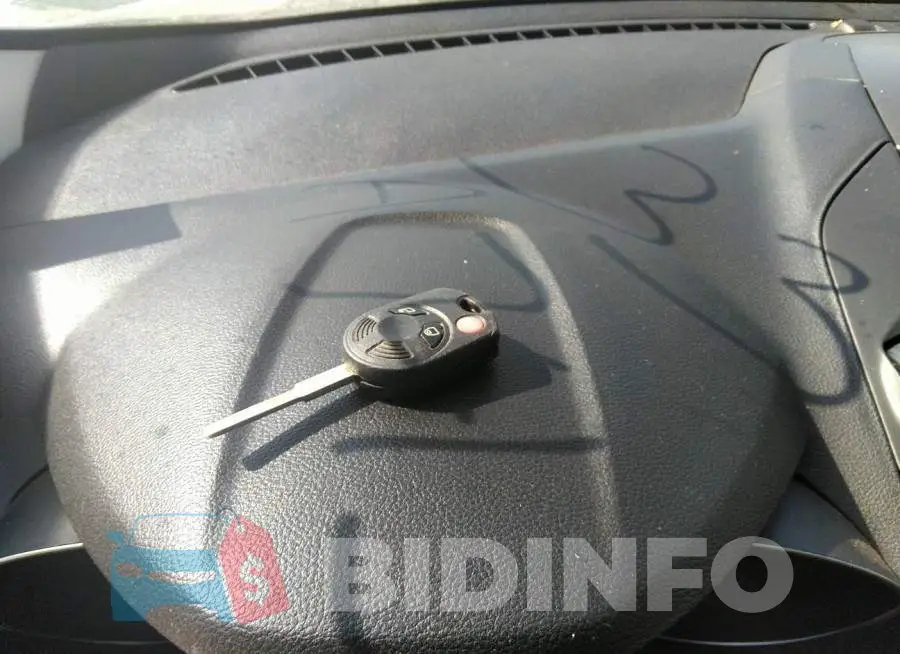 1FMCU0F73GUA74307 Photo# 11