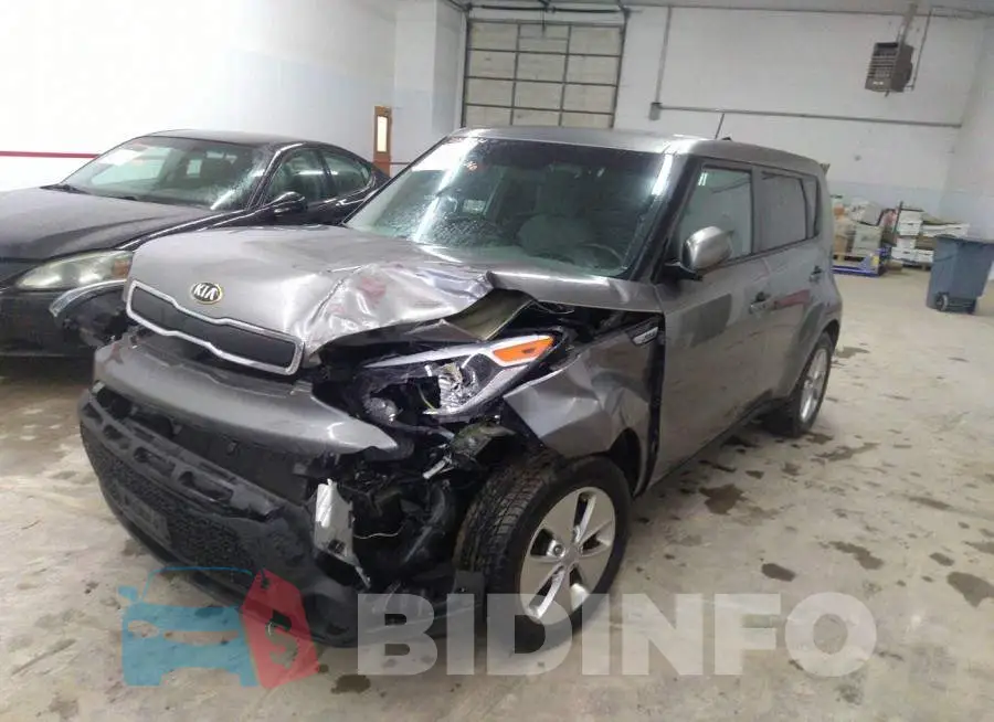 KNDJN2A22F7162343 Photo# 2