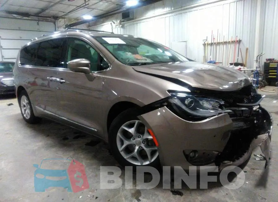 2C4RC1EG0HR734522 Photo# 1