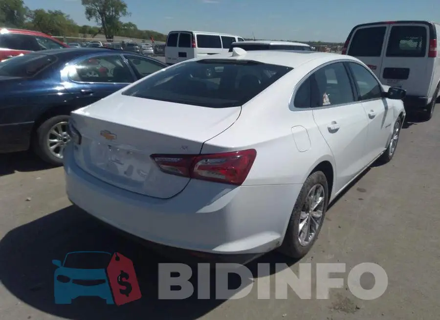 1G1ZD5ST2LF005761 Photo# 4