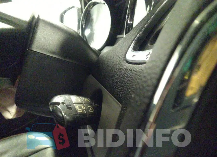 2C4RDGEG8JR199560 Photo# 11