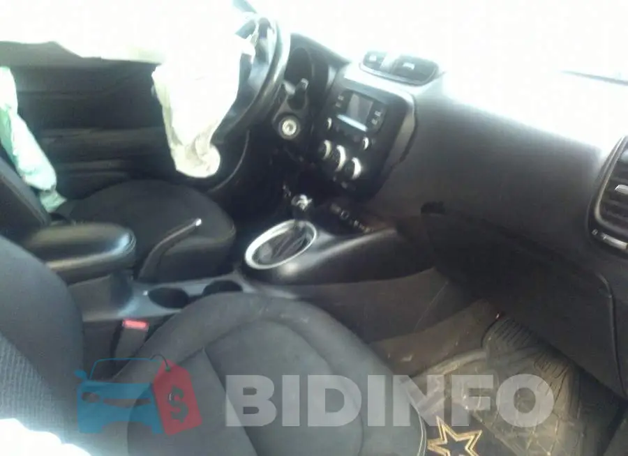 KNDJP3A58G7240474 Photo# 5