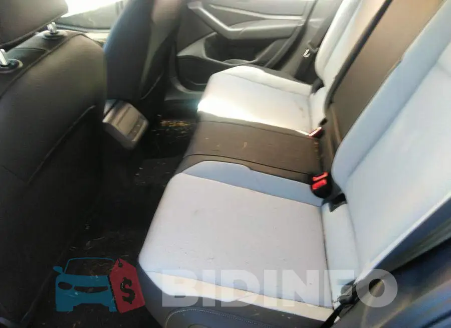 3VWC57BU3MM089814 Photo# 8