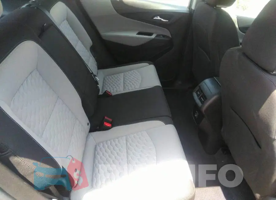 2GNAXHEV4M6136316 Photo# 8