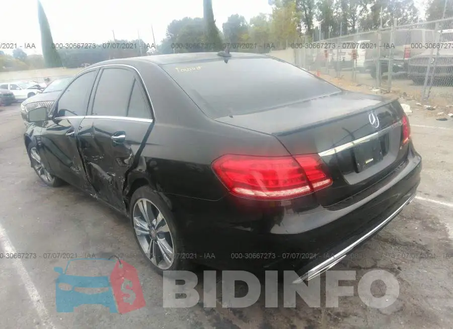 WDDHF5KB5GB294948 Photo# 3