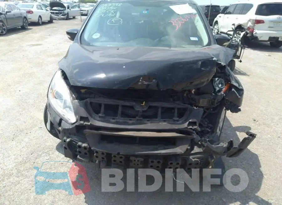 1FADP5AU3JL105021 Photo# 6