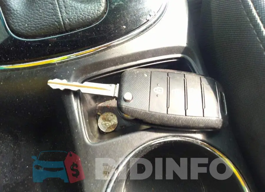 3KPFL4A76HE098975 Photo# 11