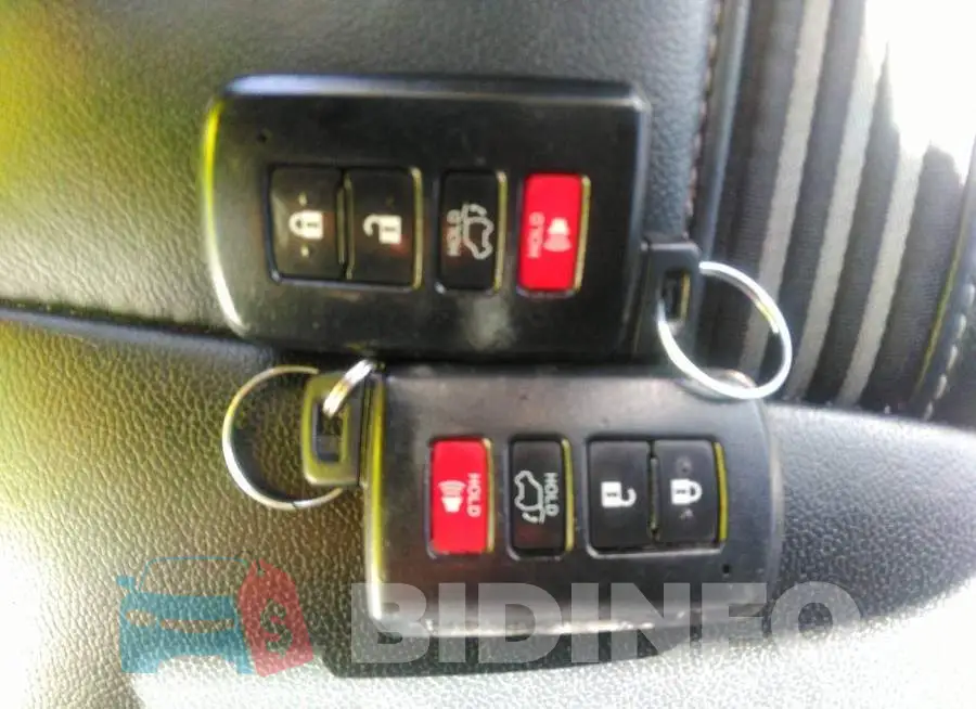 5TDKZRFH8HS520813 Photo# 11