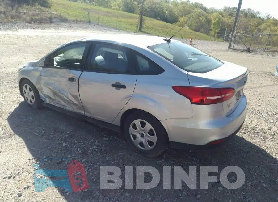 1FADP3E22GL292533 Photo# 3