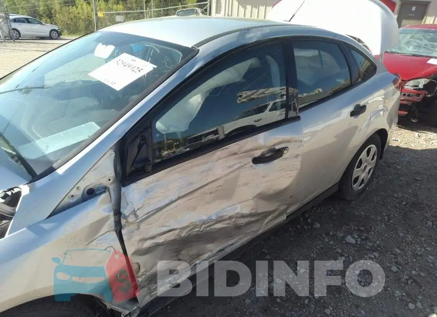1FADP3E22GL292533 Photo# 6