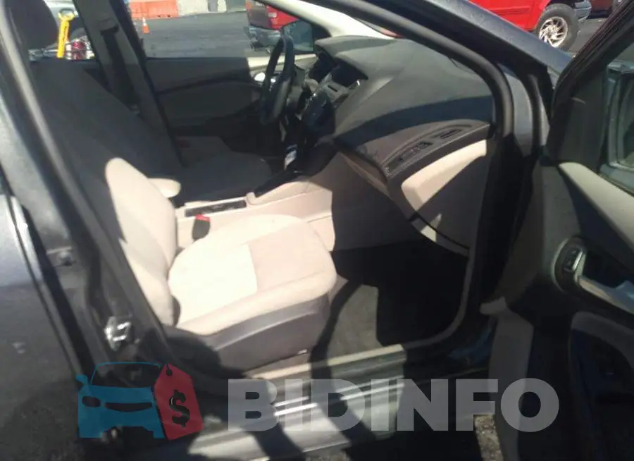 1FADP3F22FL207087 Photo# 5