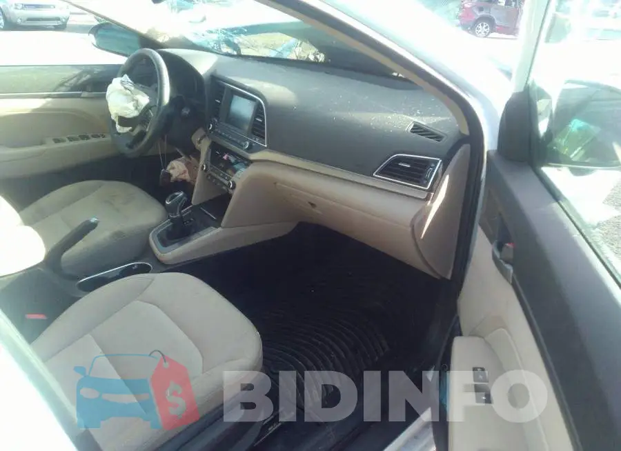 5NPD84LF5HH118089 Photo# 5