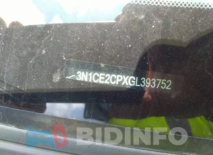 3N1CE2CPXGL393752 Photo# 9
