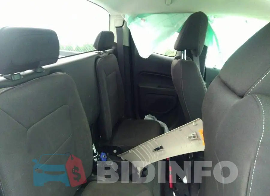 1GCHSCEA3M1207109 Photo# 8