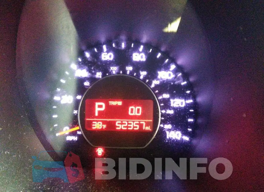 KNDJN2A22K7007186 Photo# 7