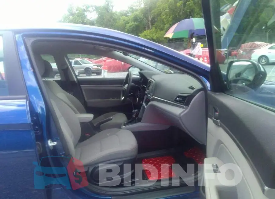 5NPD84LFXLH631038 Photo# 5