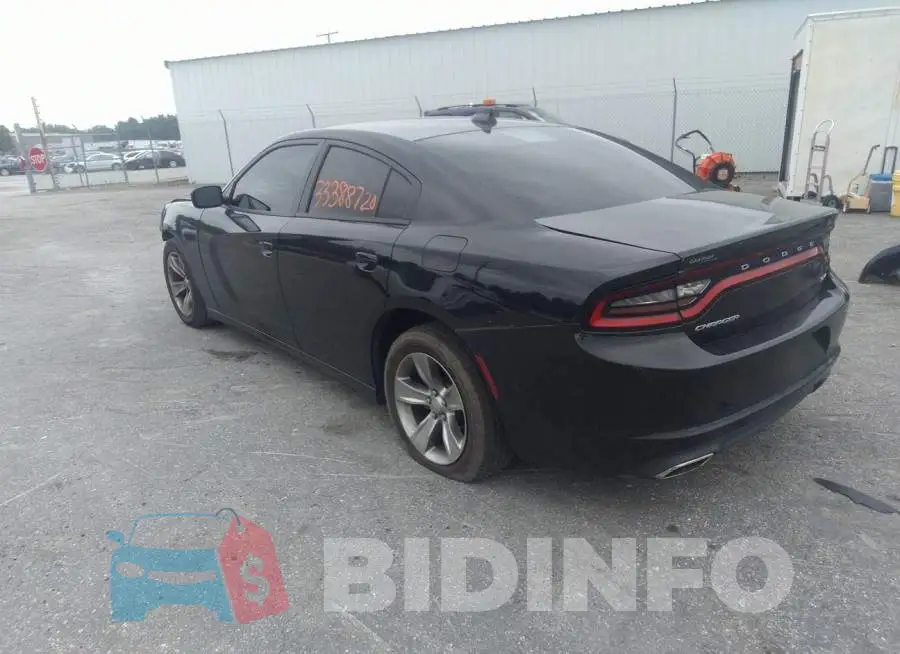 2C3CDXHG6FH815002 Photo# 3