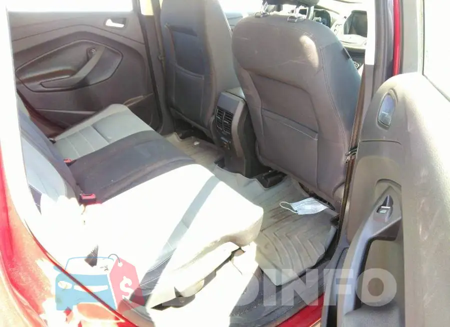 1FADP5AU3FL120349 Photo# 8