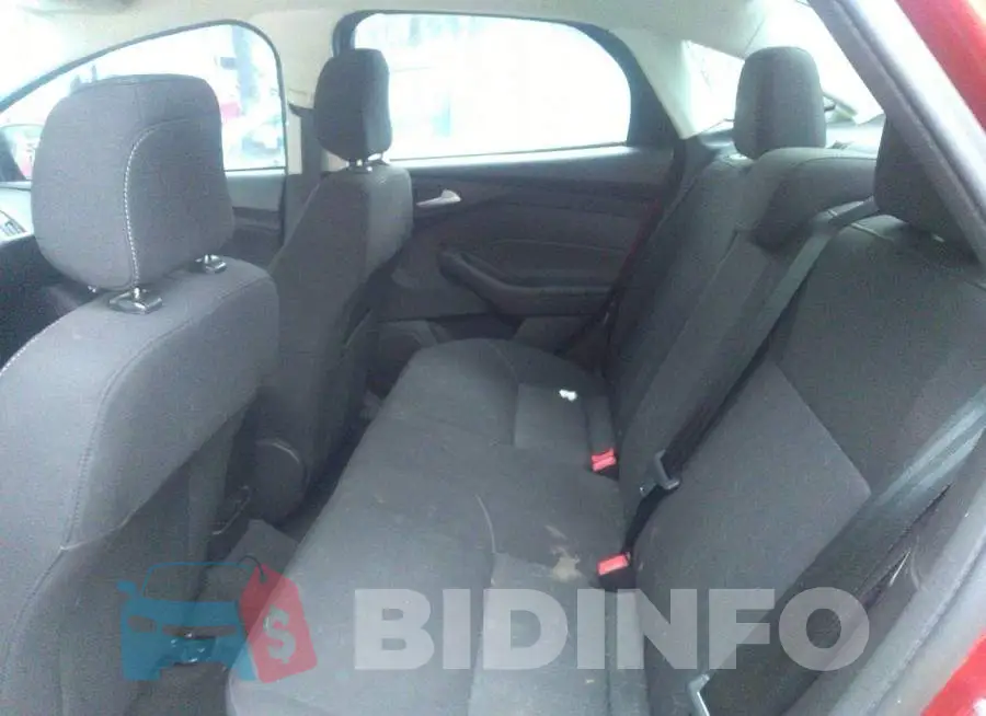 1FADP3F24JL246501 Photo# 8