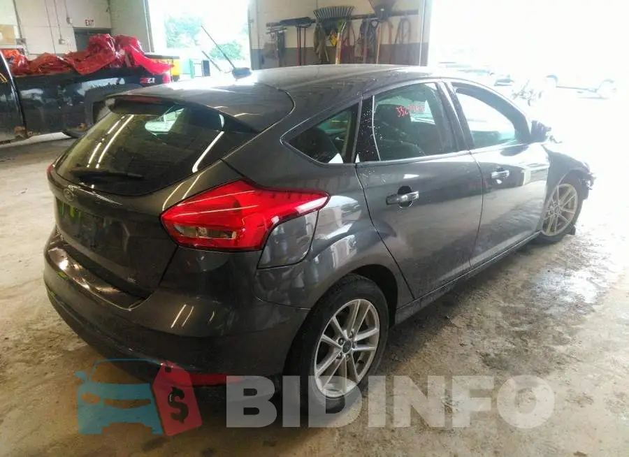 1FADP3K22JL267465 Photo# 4