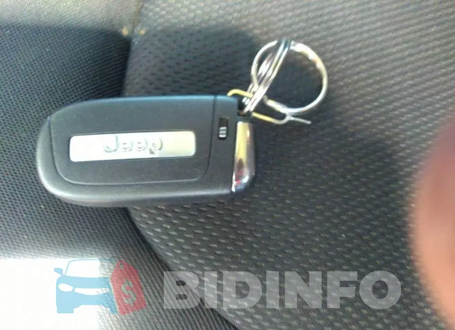 ZACNJBAB0LPL85585 Photo# 11