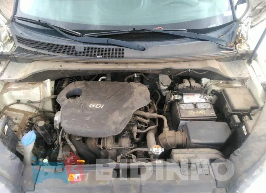 KNDJN2A2XF7804081 Photo# 10