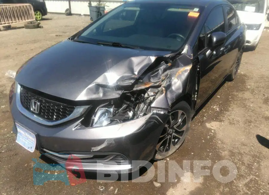 19XFB2F81FE026703 Photo# 6