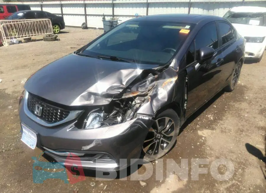 19XFB2F81FE026703 Photo# 2