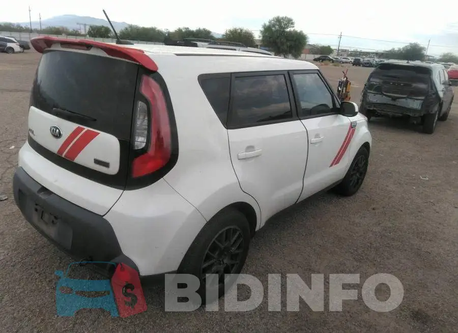 KNDJN2A2XF7804081 Photo# 4
