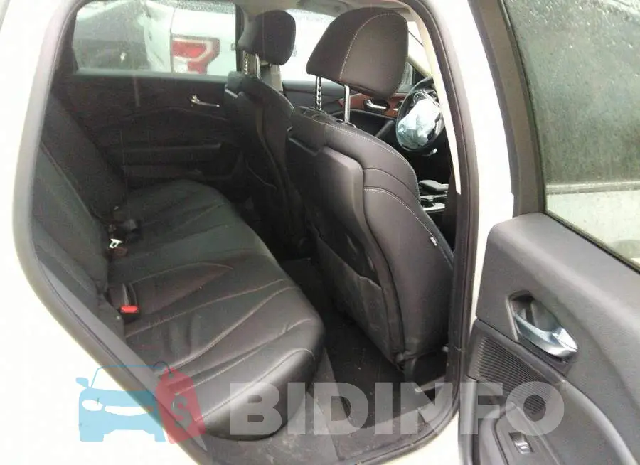 19UUB5F45MA014528 Photo# 8