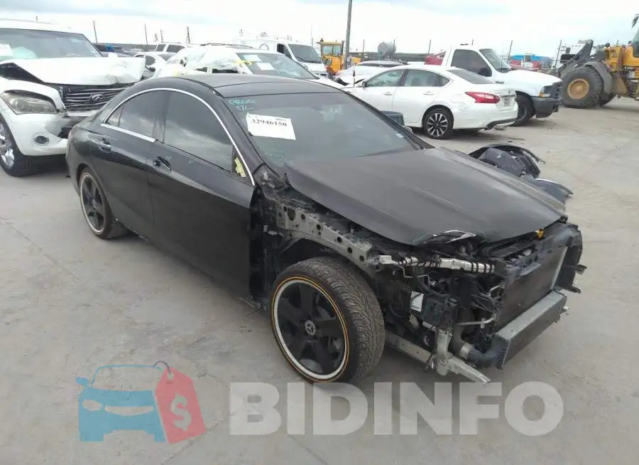 WDDSJ4EB9JN545616 Photo# 1