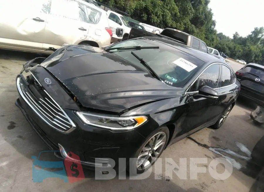 3FA6P0CD5KR180234 Photo# 2