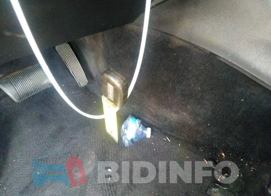 2C3CDXGJXGH318310 Photo# 11