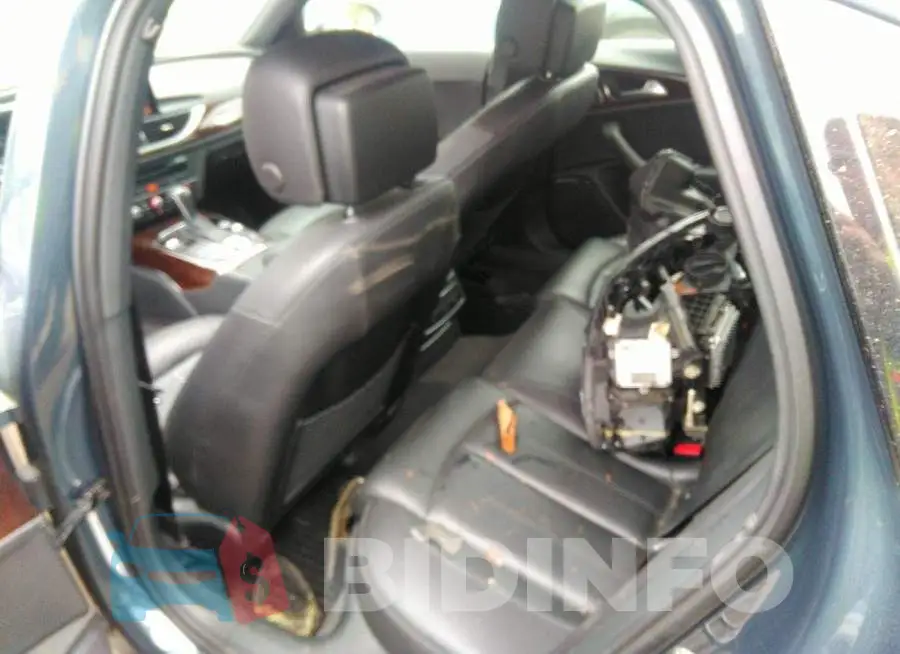 WAUFGAFC1GN063437 Photo# 8