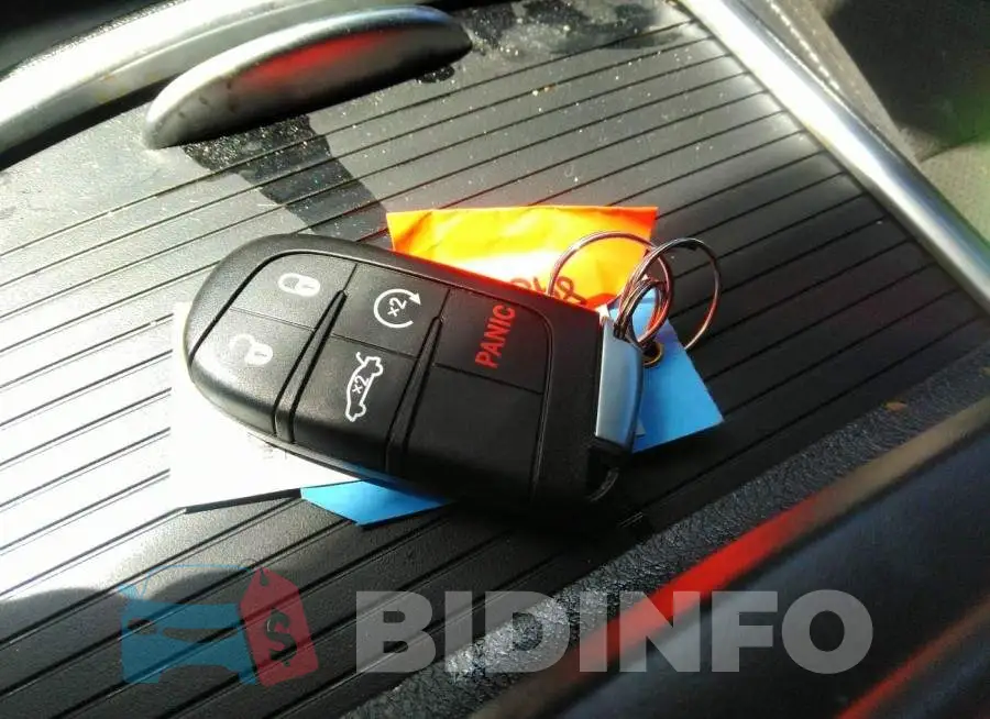 2C3CDXGJ0MH672848 Photo# 11