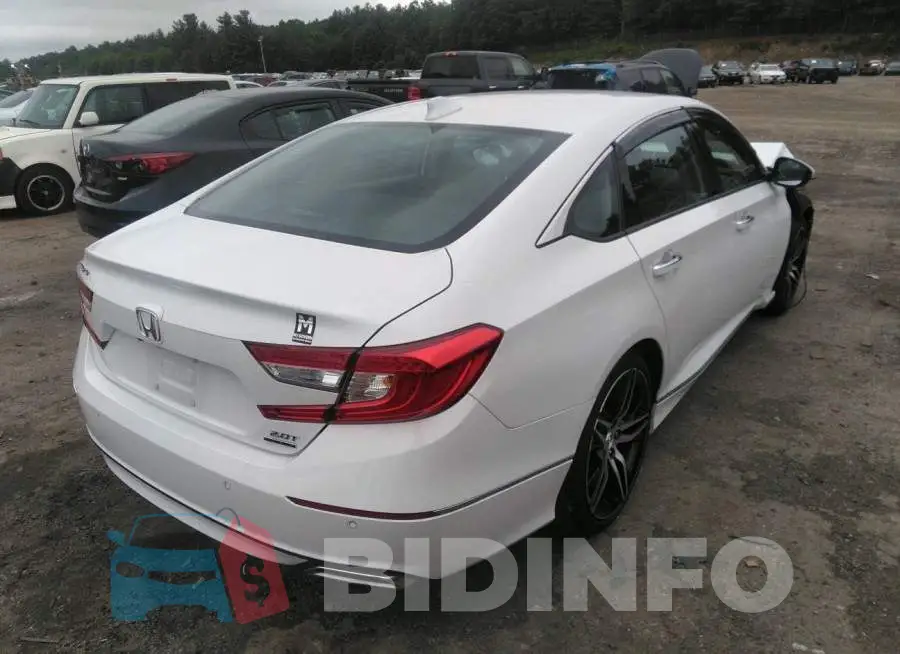 1HGCV2F96MA011604 Photo# 4