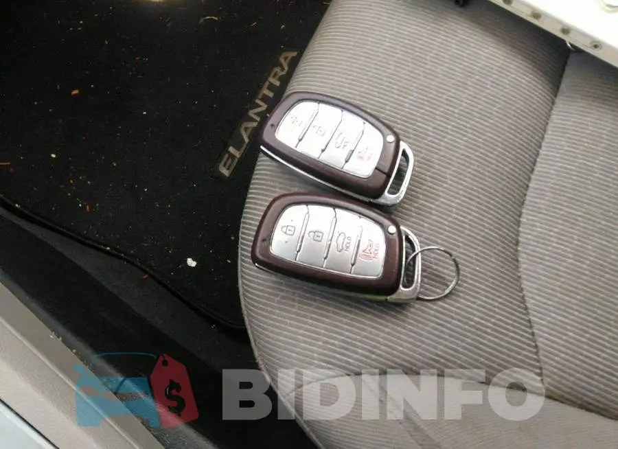 5NPD84LF5HH116844 Photo# 11