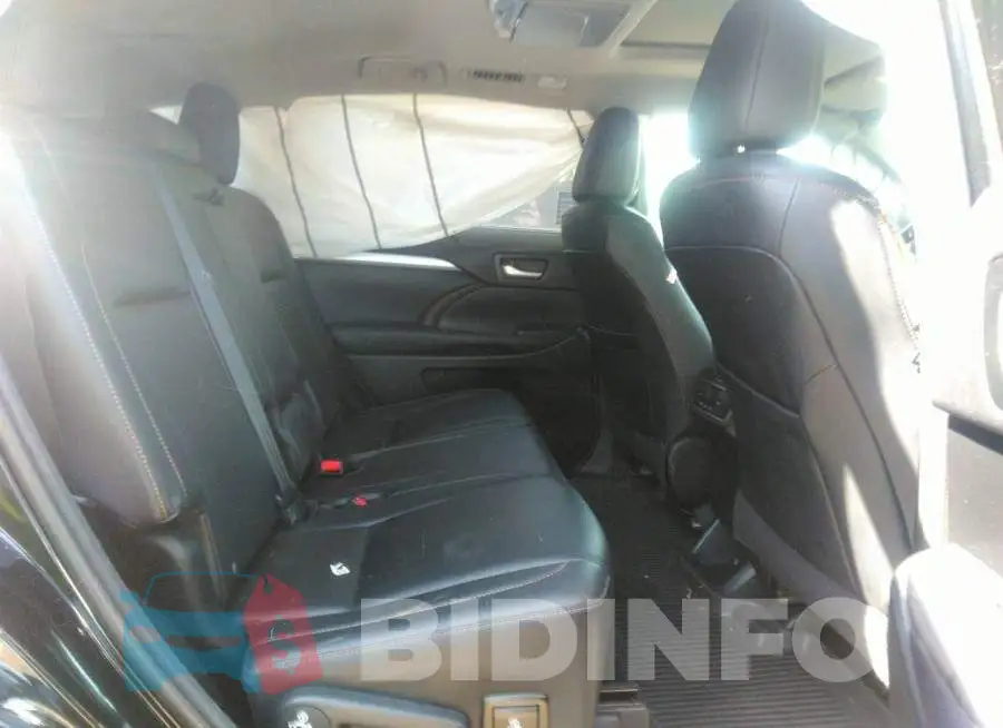 5TDJKRFH2FS209861 Photo# 8