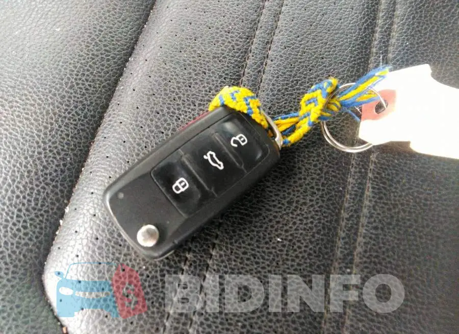 3VW4T7AJ5GM359986 Photo# 11