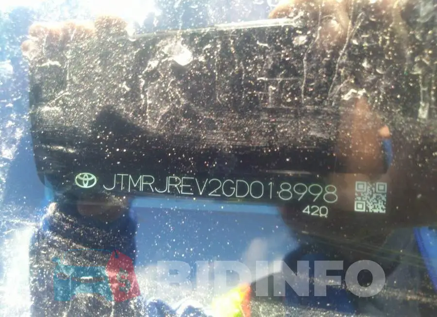 JTMRJREV2GD018998 Photo# 9