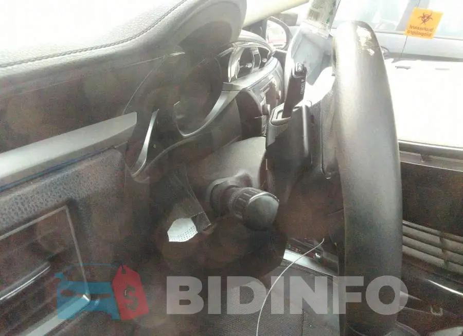 2T1BURHE4GC686819 Photo# 7