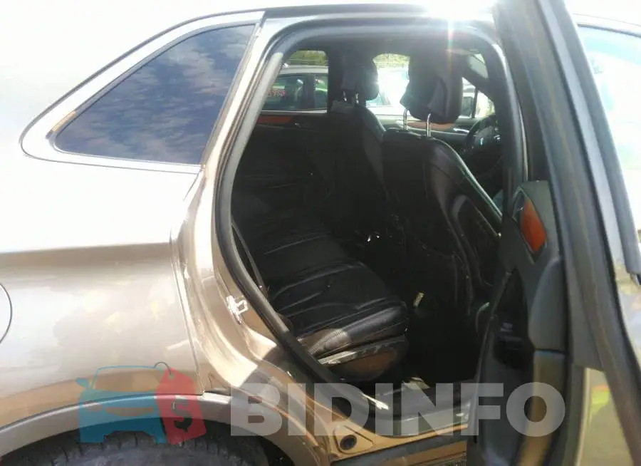 5LMCJ2D98HUL21814 Photo# 8