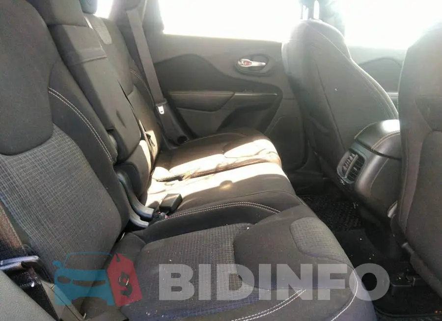 1C4PJMCS9FW558614 Photo# 8