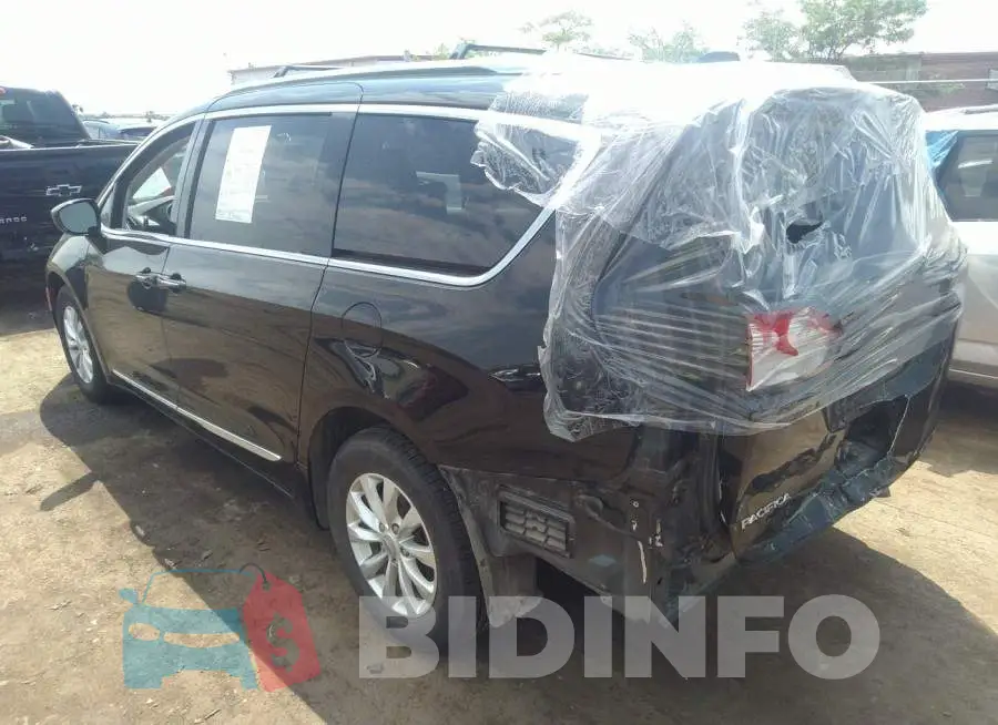 2C4RC1EG5JR289832 Photo# 3