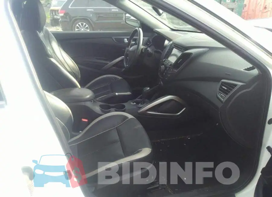 KMHTC6AE6FU230804 Photo# 5