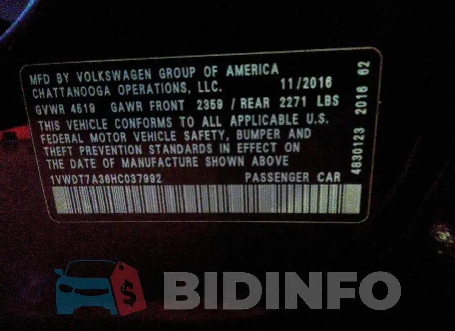 1VWDT7A36HC037992 Photo# 9